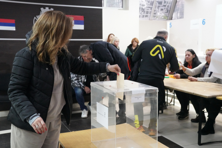Otvorena biračka mesta u Aranđelovcu