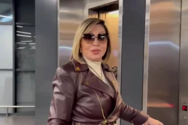 "NIKADA U ŽIVOTU NE BIH TO URADILA!" Naša pevačica brutalno o potezu Tonija Cetinskog - MOLIM VAS... (VIDEO, GALERIJA)