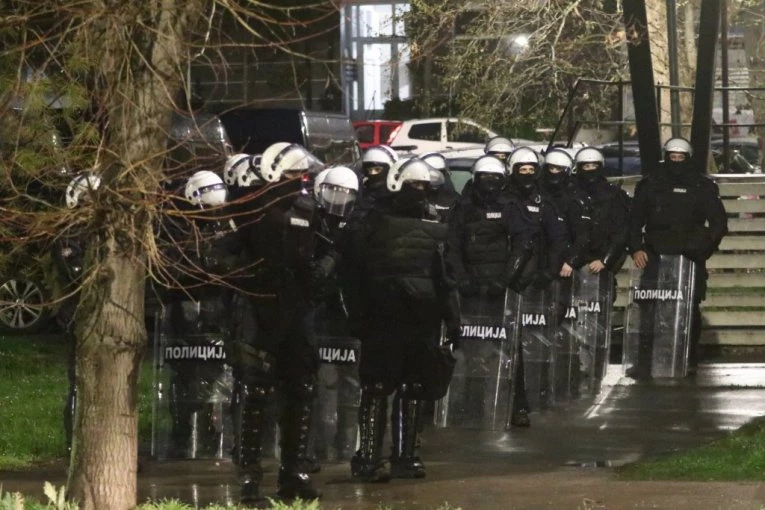 BLOKADERI VEČERAS PLANIRAJU DA IZAZOVU HAOS! Ovo su im mete - VEĆ SE OGLASILI ZLOSLUTNIM POZIVOM!