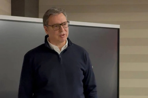 "U KLADOVU JE NAJBOLJE!" Prvo oglašavanje Vučića nakon lokalnih izbora - USKORO SE OBRAĆA NACIJI! (VIDEO)