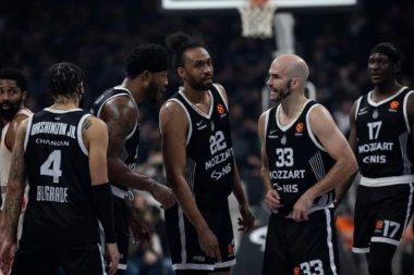 EKSKLUZIVNO! "Ima najveću platu, a nema dinar u džepu": Evo kako je Džabari Parker upropastio Žoca i Partizanovu svlačionicu!