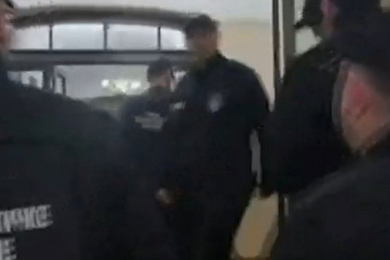 Jezive slike na Filozofskom