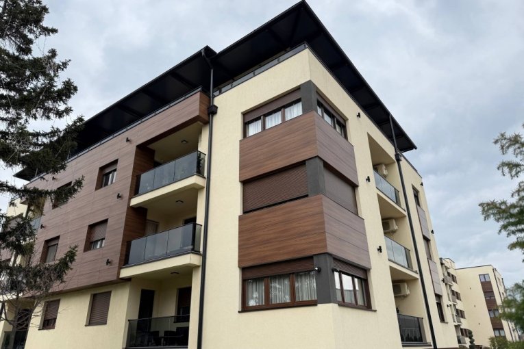 Zgrada u kojoj Stanija živi u Srbiji