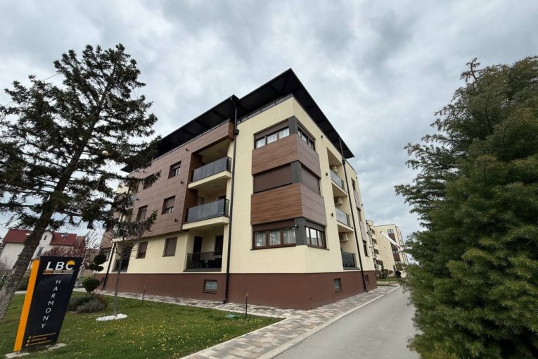 Zgrada u kojoj Stanija živi u Srbiji