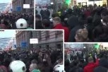DRŽAVO REAGUJ! BLOKADERI ISPRED REKTORATA NAVIJAJU ZA UČK! (VIDEO)
