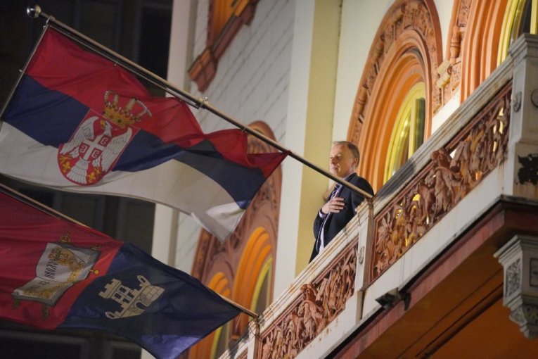 REKTOROV POLITIČKI GOVOR: Tri ključna dokaza da Đokić više ne vodi Univerzitet, već opasno zloupotrebljava tragediju!