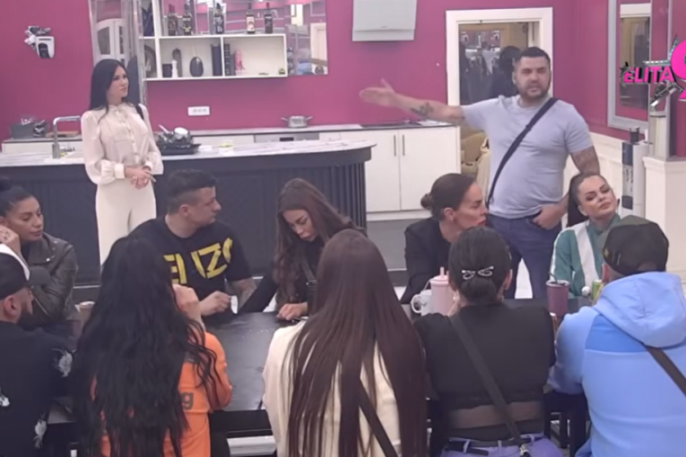 Sukob Stanije i Asmina