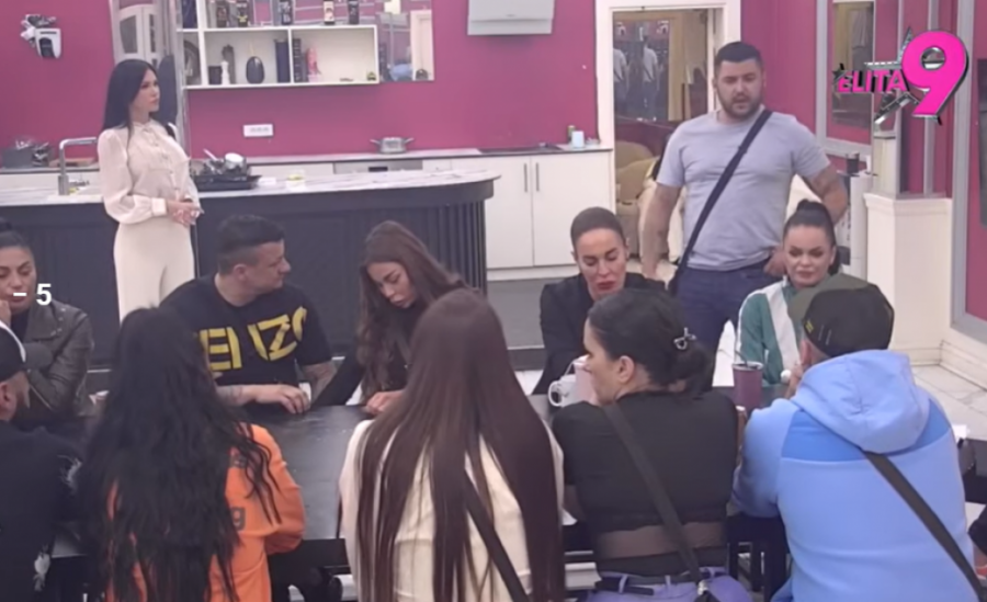 SKANDAL! STANIJA TRAŽI DA NAPUSTI "ELITU": Asmin pozvao sve muslimane sveta da UDARE na nju, starleta doživela NERVNI SLOM! (VIDEO)