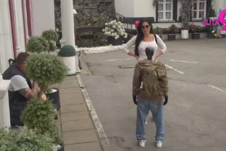 Stanija Dobrojević i Robot Toša