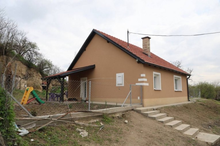 Nova kuća Ljubovića izgrađena od donacija 