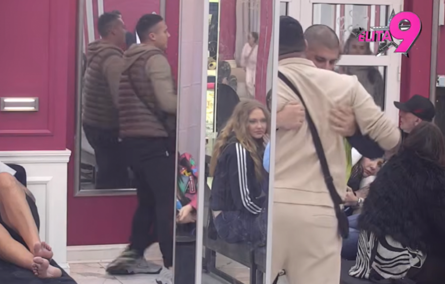 ZBOG BRUTALNE TUČE HITNO PREKINUT PROGRAM, ASMINA JEDVA IZVUKLI IZ KANDŽI POBESNELOG UČESNIKA: Rusvaj zbog Majine ljubomore!