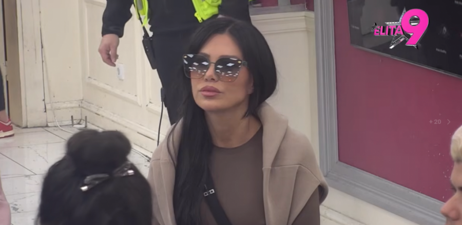 ASMIN NAJBRUTALNIJE PONIŽAVA STANIJU! Maja ne skida osmeh s lica! (VIDEO)