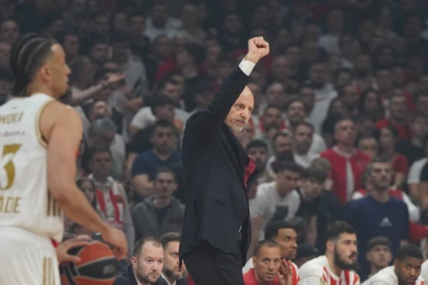 LOŠE VESTI ZA DELIJE: Dva velikana kvare Zvezdin najveći posao ovog leta?!