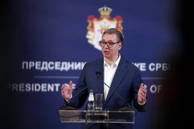 PREDSEDNIK VUČIĆ PRAVI STRATEŠKE POTEZE: Pozvao sam na konsultacije jer su Srbiji potrebne ozbiljne odluke! (FOTO)