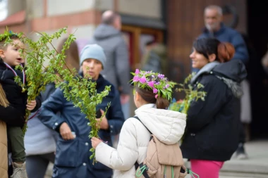 SUTRA JE DAN RADOSTI I NADE! Slavimo Lazarevu subotu, praznik u narodu poznat kao Vrbica!