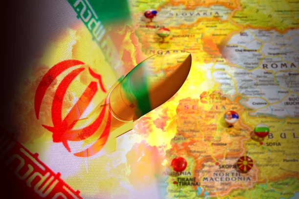 ALARMANTNO UPOZORENJE AMERIKE: IRAN SPREMA NAPAD NA BALKANU?! Meta su kampovi u komšiluku i mesta koja posećuju državljani SAD!