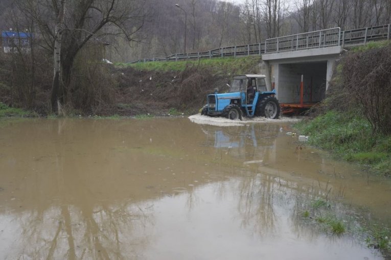 Izlivanje Zapadne Morave
