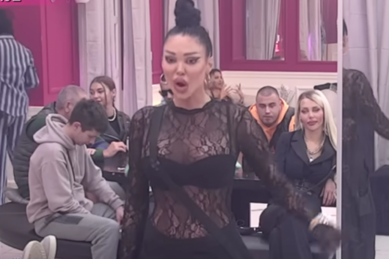 Maja Marinković Elita 9