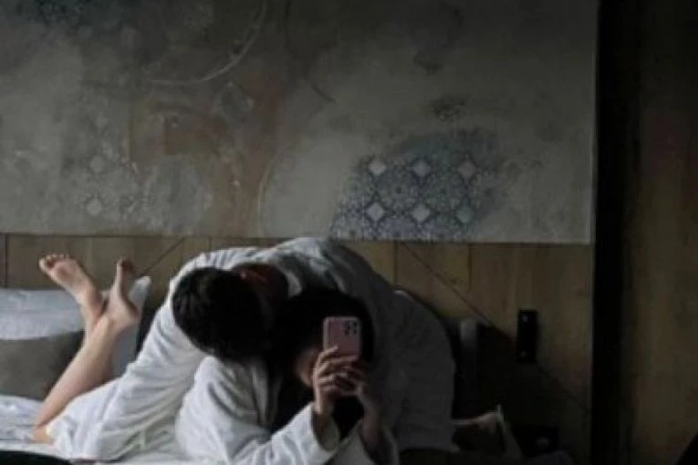 OVO JE BIVŠI VERENIK VODITELJKE "ELITE"! Nakon raskida OBRISALA SVE DOKAZE sa društvenih mreža!