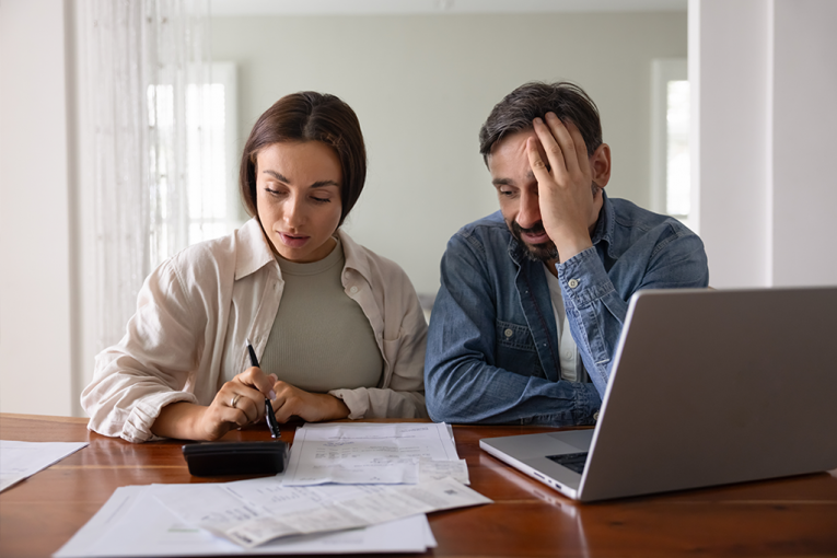 HOUSEHOLD BUDGET HIT DUE TO WAR IN IRAN: Prices skyrocket, rent and fuel become a luxury! Experts reveal exactly how much money you MUST have in reserve to survive the crisis!