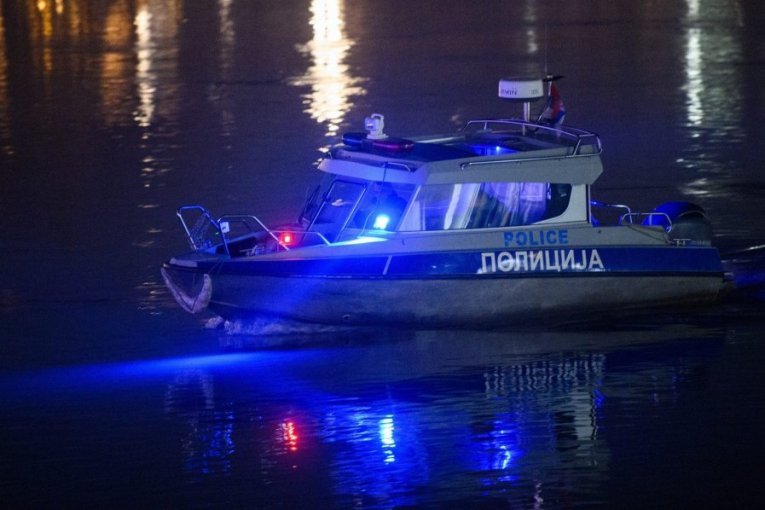 DRAMA NEAR SMEDEREVO! Man Jumps From Bridge Into Danube!