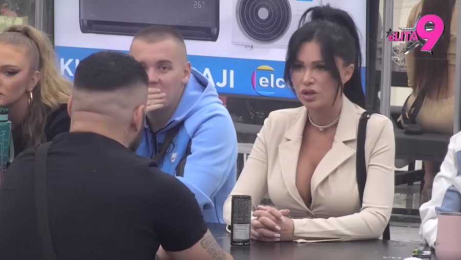 STRAVIČNE VESTI O ĆERKI ANELI AHMIĆ SAOPŠTENE UŽIVO NA PINKU: Stanija iznela dugo čuvanu tajnu, zbog ovoga svima pripalo muka!