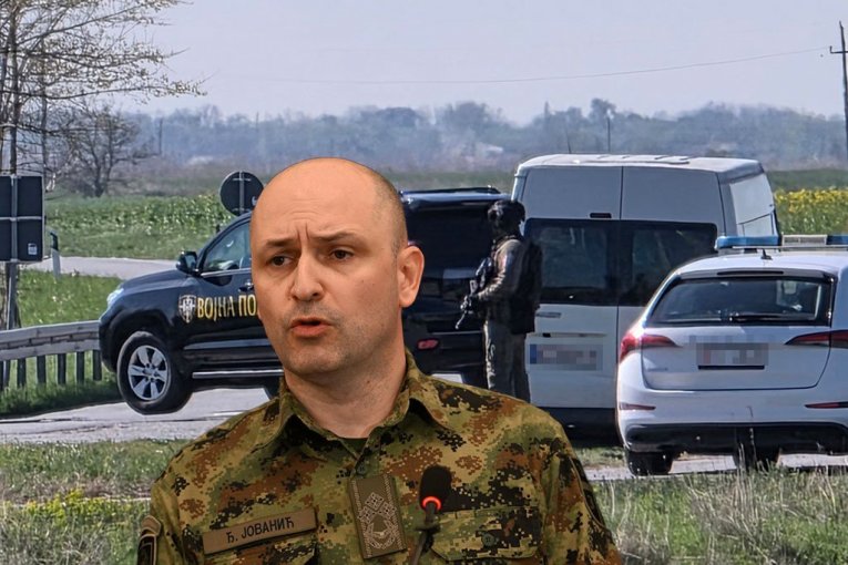 Republic / Photo Gallery / Aleksandar Vučić Address by VBA Director Drama near Kanjiža