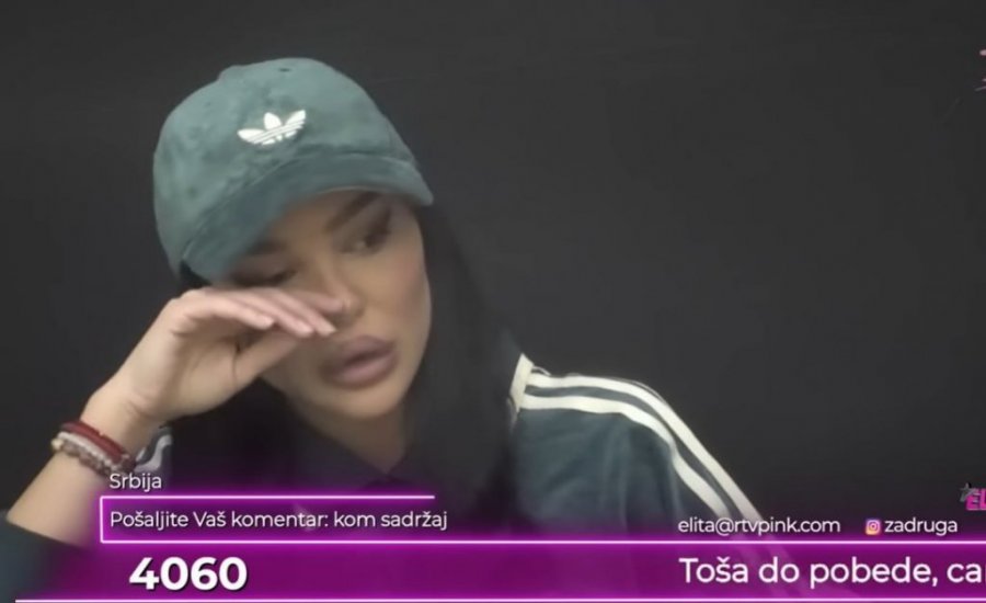 STRAVIČNI JAUCI MAJE MARINKOVIĆ ODZVANJALI "ELITOM", UZNEMIRUJUĆE SCENE UŽIVO NA PINKU: Zbog majke se rastaje sa životom, voditelj zanemeo od šoka!