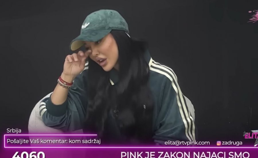 STRAVIČNI JAUCI MAJE MARINKOVIĆ ODZVANJALI "ELITOM", UZNEMIRUJUĆE SCENE UŽIVO NA PINKU: Zbog majke se rastaje sa životom, voditelj zanemeo od šoka!