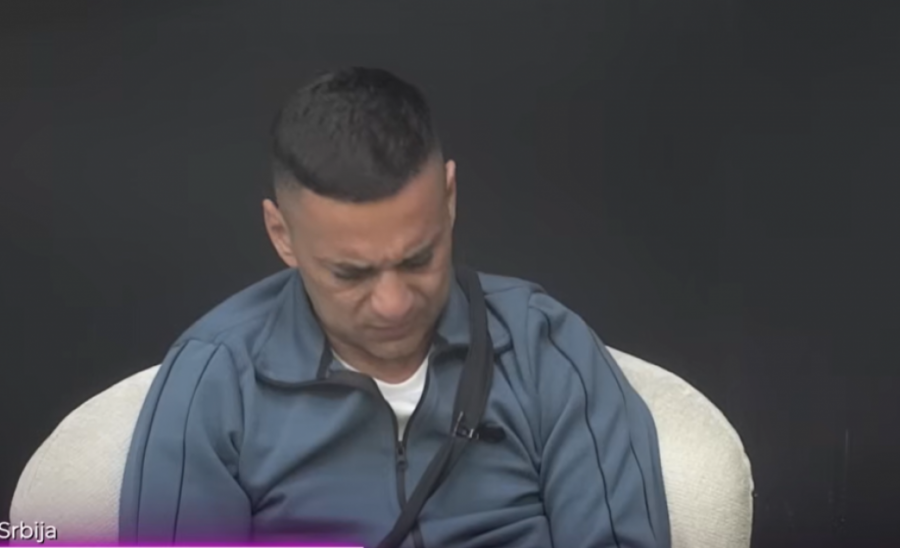 KOMPLETNO UNAKAŽEN BEBICA! Krije jezivu istinu o svom stanju, ovo niko od ukućana ne zna!