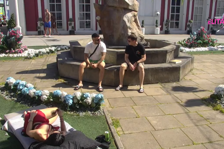 Asmin Durdžić  i Maja Marinković