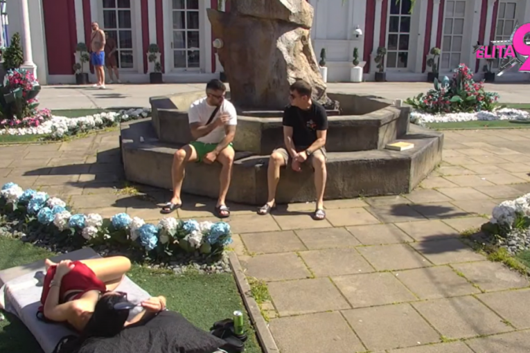 Asmin Durdžić  i Maja Marinković