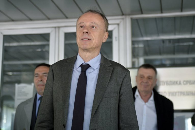 Advokati Vladana Đokića neovlašćeno prisustvovali pretresu Rektorata!