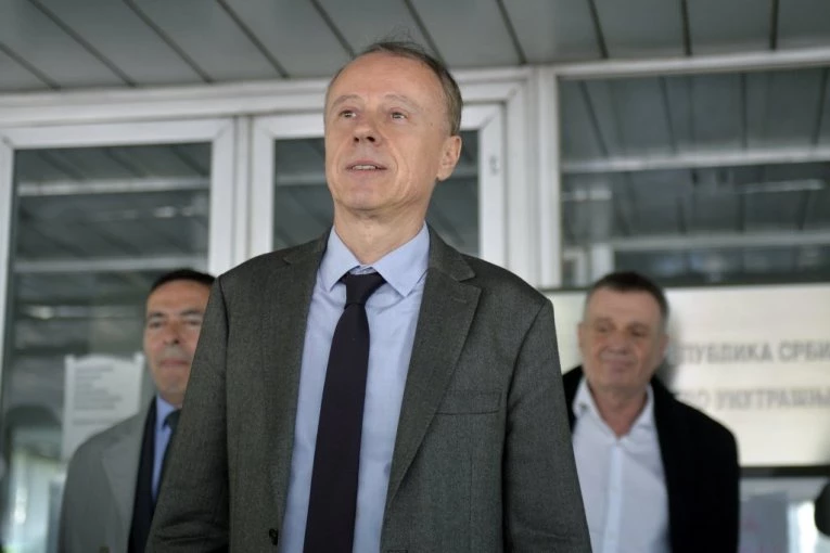 Advokati Vladana Đokića neovlašćeno prisustvovali pretresu Rektorata!