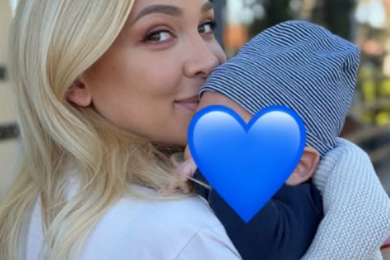 Milica Todorović slavi Vaskrs sa sinom u rodnom Kruševcu