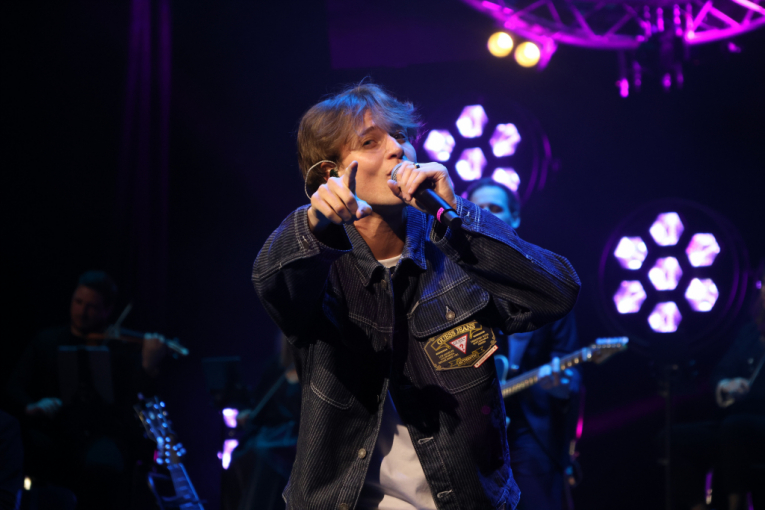 Jakov Jozinović na koncertu u Sava Centru