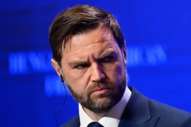 SKANDAL! Džej Di Vens napao papu Lava!