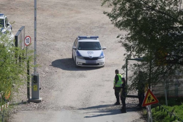POGINUO MLADIĆ NA GRADILIŠTU NA KARABURMI! Pao sa visine veće od 25 metara, lekari bezuspešno pokušavali reanimaciju!