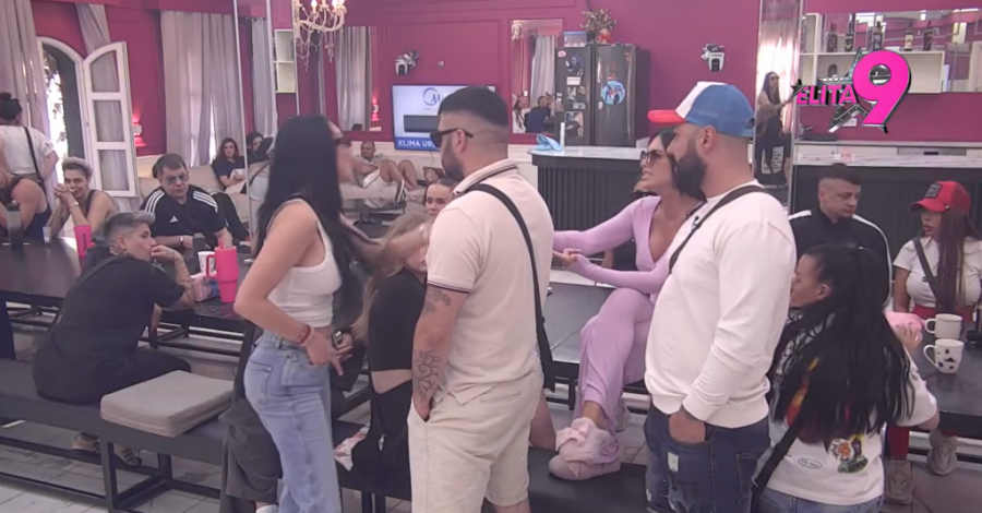 STANIJA OPTUŽILA TAKIJA DA PODVODI MALOLETNICE! Maja skočila na starletu, obezbeđenje ULETELO u Belu kuću! Haos kakav se ne pamti! (VIDEO)