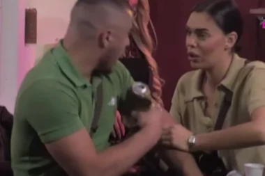 HITAN PREKID PROGRAMA! Mina NASRNULA na Viktora, vrisak se prolomio Šimanovcima!