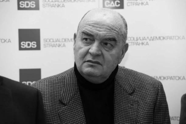 KO JE VUJOŠEVIĆEV SIN: Njegov poslednji potez zauvek je učinio Duška ponosnim - i to tačno pred smrt! (FOTO)