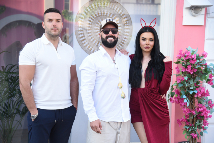 BIVŠA ŽENA, DEČKO, KOMBINACIJA I OTAC DETETA: Trudna Anita s bivšima i sadašnjim ŠOKIRALA na Vaskrs!