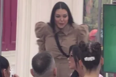 MAJA UNAKAZILA STANIJU - Uživo u programu NASRNULA na Dobrojevićevu, pa iznela "NAJPRLJAVI VEŠ"!