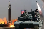 NOVO ZVECKANJE ORUŽJEM! Severna Koreja izvela veliku vojnu vežbu, Kimove snage testirale rakete i dronove!