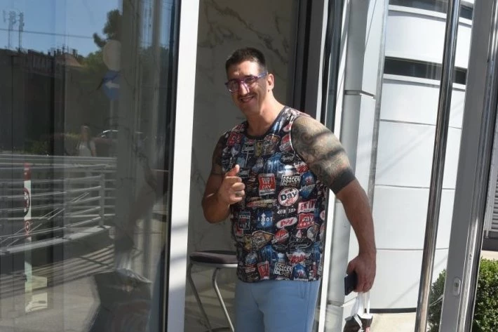 ŠOK-BOMBA! Kristijan Golubović ULAZI u "Elitu 9"? Suočavanje sa Stanijom Dobrojević svi iščekuju! (FOTO)