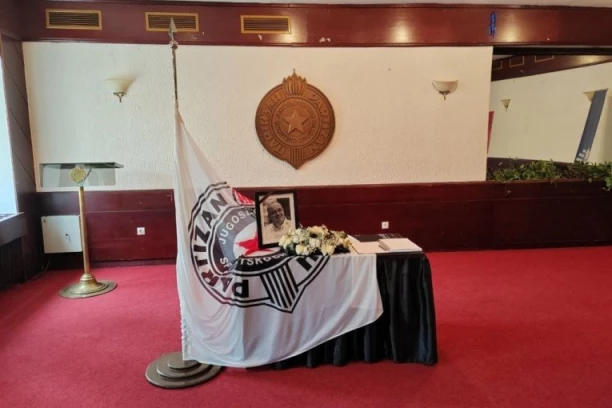 NAJEŽILI SMO SE, A OČI SU NAM ZASUZILE: Ovaj detalj iz Humske najbolje opisuje Duška Vujoševića (FOTO, VIDEO)