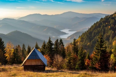 TARA I BAJINA BAŠTA GLAVNI HIT ZA PRAZNIKE: Smeštaj se puni brzinom svetlosti, evo gde još uvek možete naći slobodan krevet!