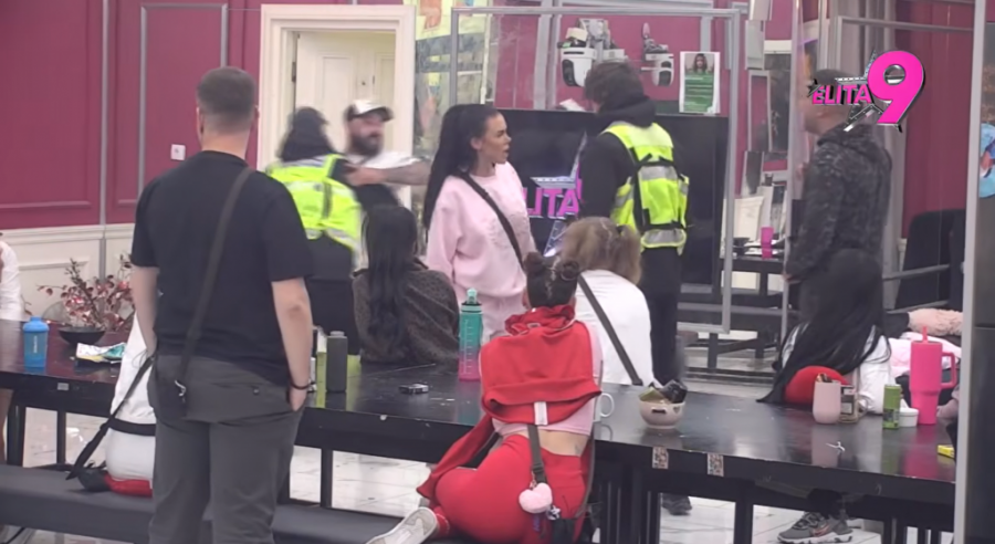 LUKA SKOČIO NA ANĐELA ZBOG TRUDNE ANITE: Karambol, otkrivena najmračnija tajna pobednice "Elite" - obezbeđenje napravilo ŽIVI ZID! (VIDEO)