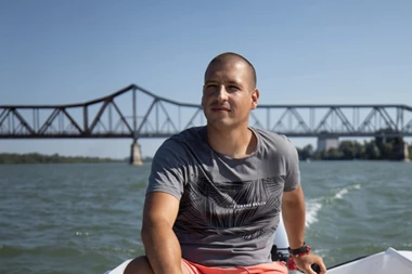 HEROJ BEZ PRIZNANJA, ALI SA SRCEM VELIKIM KAO SVET! Uroš Rutović (36) učinio podvig vredan života, a evo zašto se o njemu dugo ćutalo!