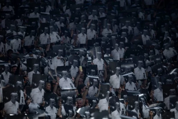 PORAZ U SENCI OPROŠTAJA OD DUŠKA VUJOŠEVIĆA: Žalgiris trojkama slavio u Areni